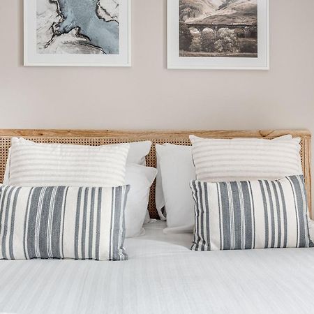 Charming 1 Bedroom Apt , Town Centre, Wifi, Free Parking By Tent Serviced Apartments Staines-upon-Thames Exteriér fotografie