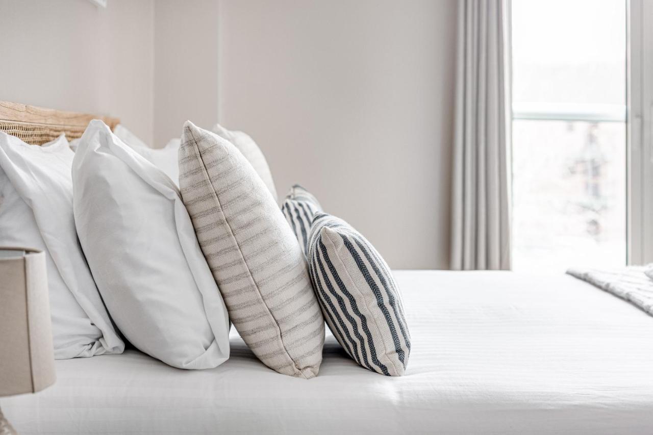 Charming 1 Bedroom Apt , Town Centre, Wifi, Free Parking By Tent Serviced Apartments Staines-upon-Thames Exteriér fotografie